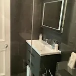 Hotell Brookfield House