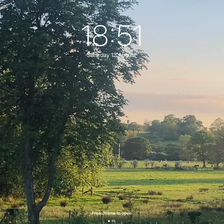 Brookfield House منزل للإقامة *