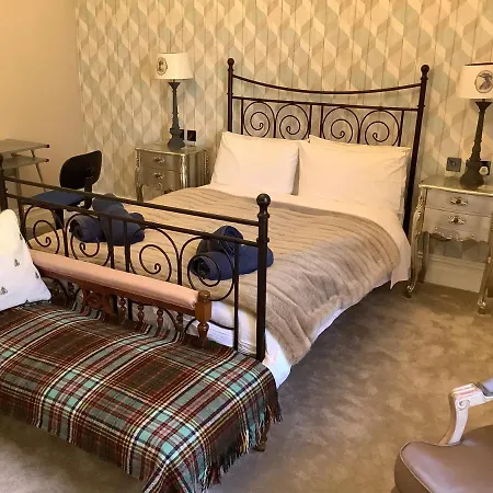 Brookfield House Hotell *